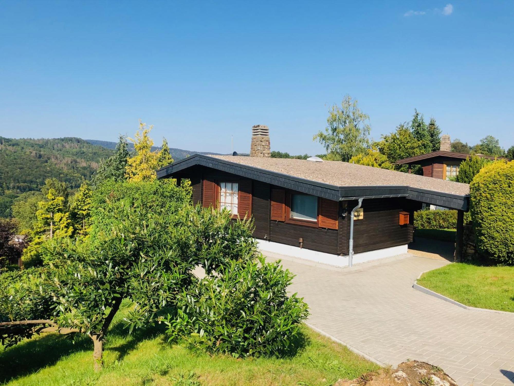 Dachsbau Villa Barbis Exterior photo